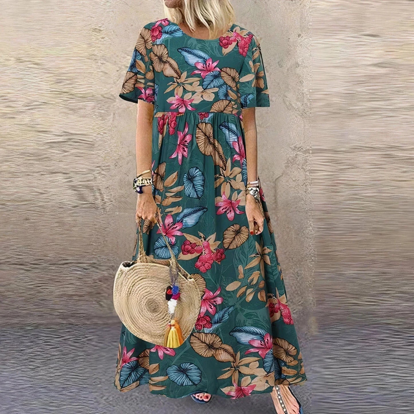 Vestido largo con volantes de estampado botánico y mangas cortas