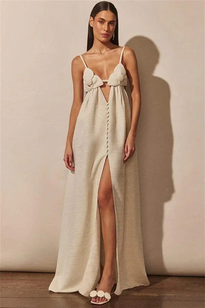 Vestido largo de mujer beige con abertura y flores 3D