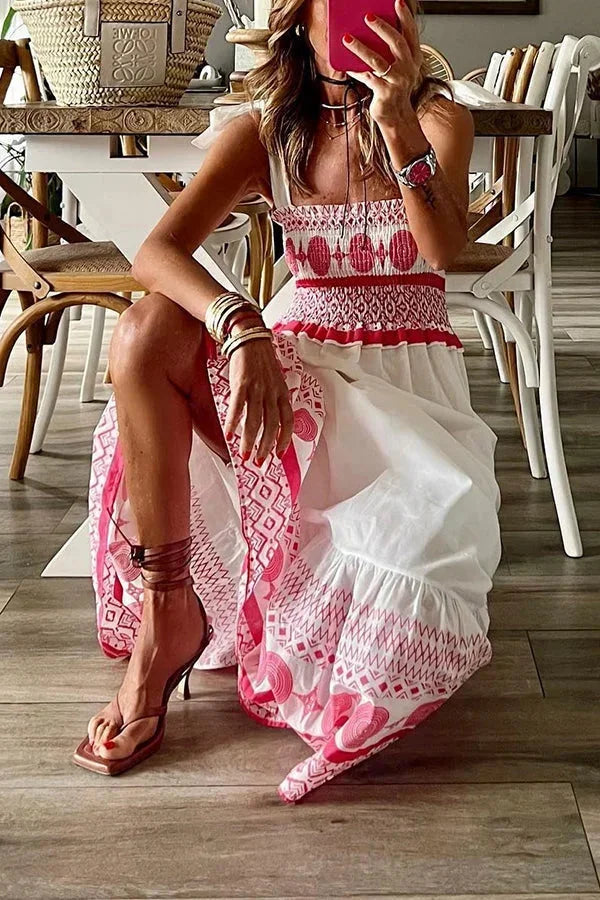 Vestido largo blanco con motivos rosas y escote cuadrado