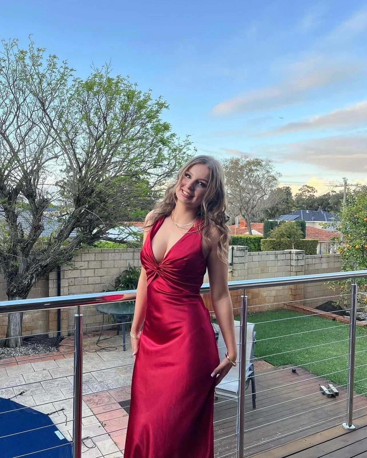 Vestido maxi mujer con escote cruzado y espalda descubierta