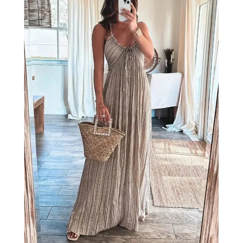 Vestido largo para mujer con tejido fluido y tirantes