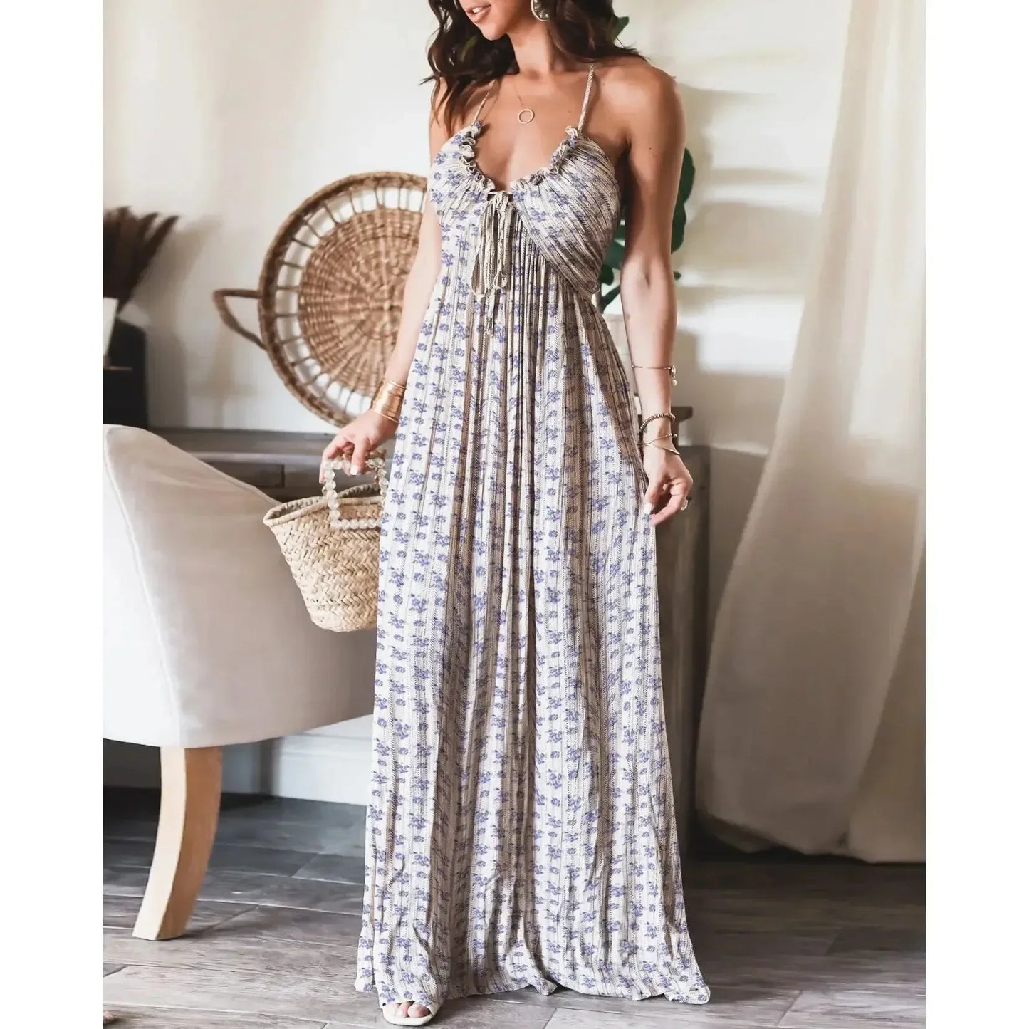 Vestido largo para mujer con tejido fluido y tirantes