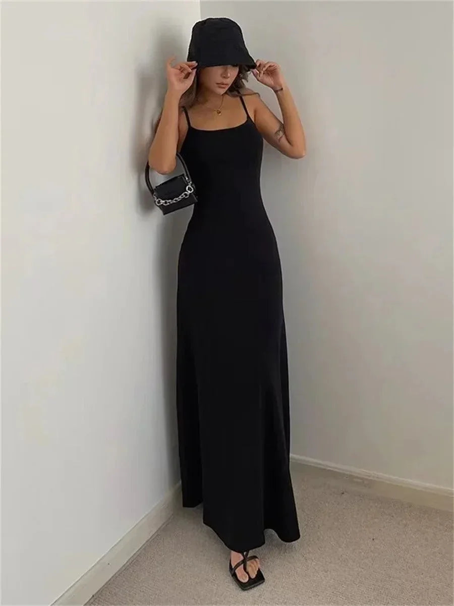 Vestido largo mujer ajustado con tirantes finos verano