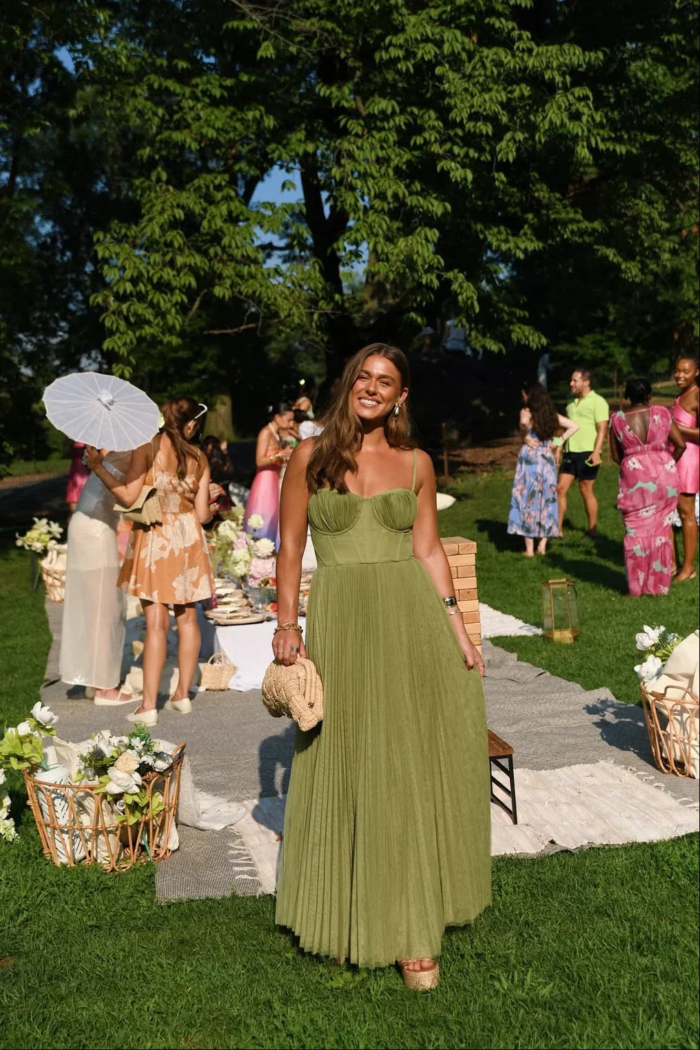 Vestido largo de mujer verde plisado