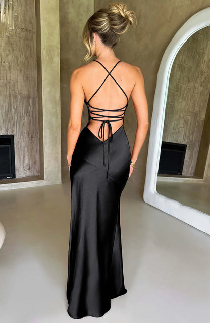 Vestido largo de noche satinado escote en V tirantes finos
