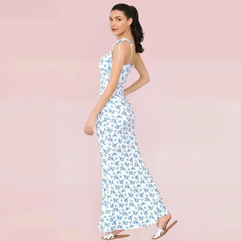 Vestido largo de mujer ajustado con estampado floral para verano