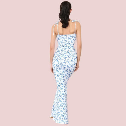 Vestido largo de mujer ajustado con estampado floral para verano