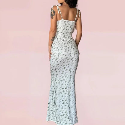 Vestido largo de mujer ajustado con estampado floral para verano
