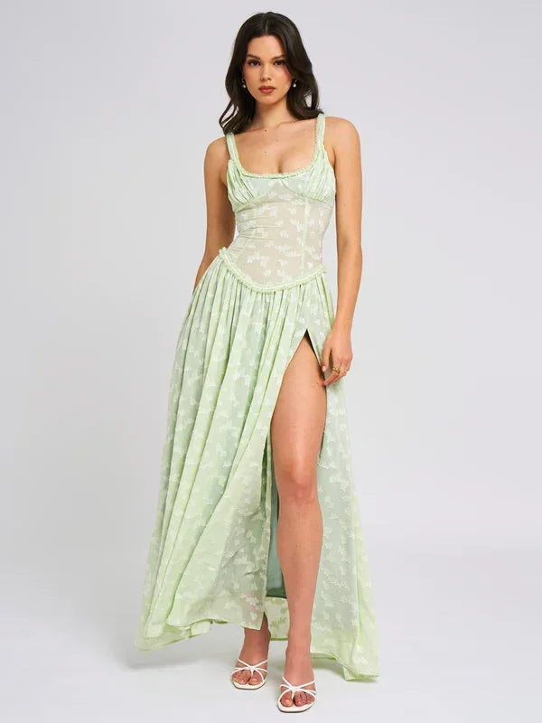 Vestido largo verde con abertura y corsé floreado para fiesta de verano
