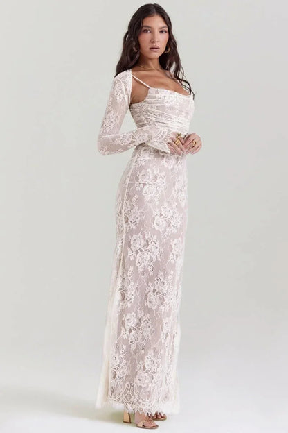 Vestido largo de noche con encaje y espalda abierta