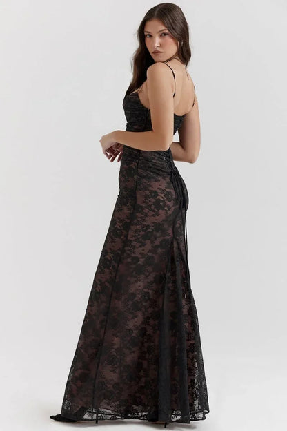 Vestido largo de noche con encaje y espalda abierta
