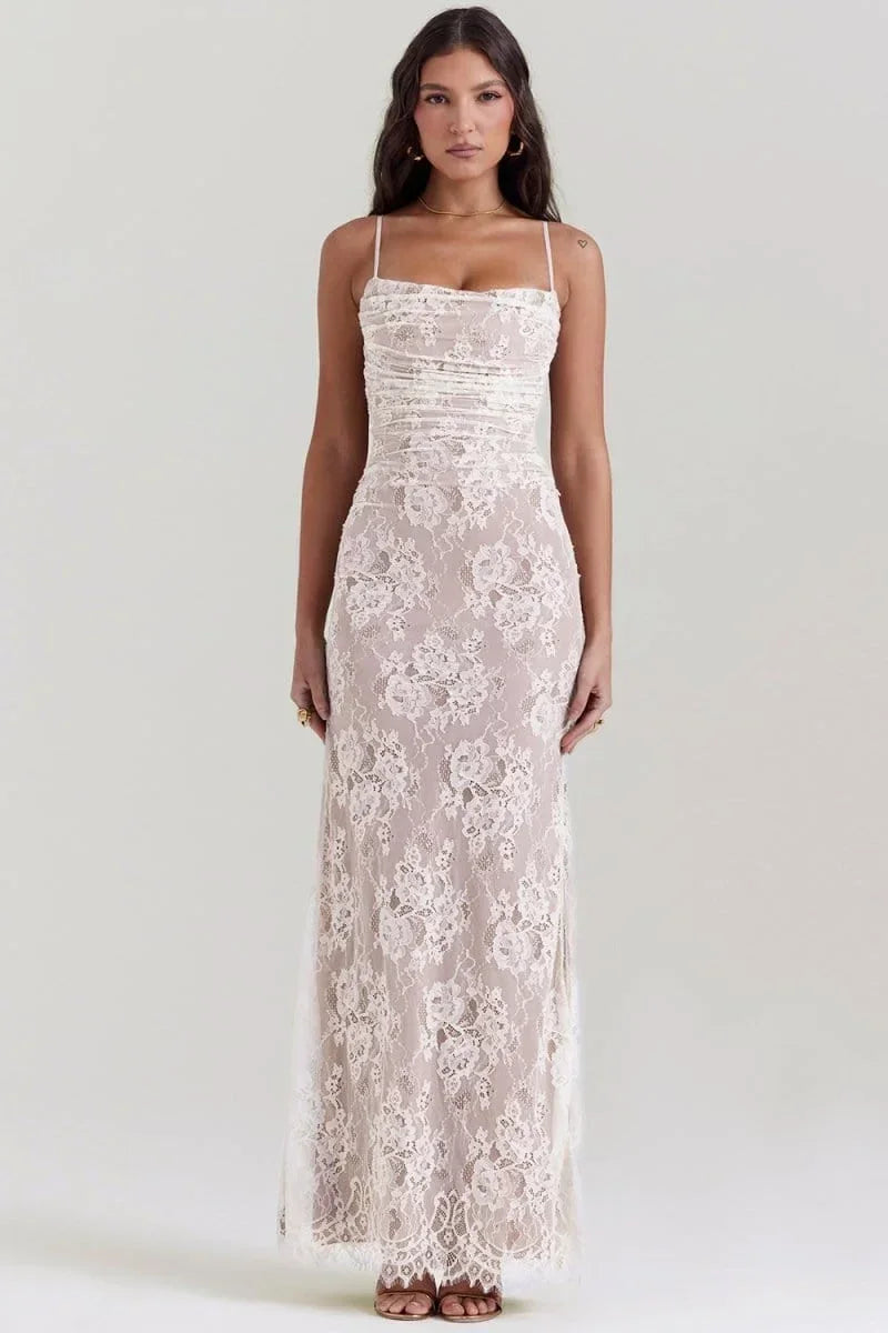 Vestido largo de noche con encaje y espalda abierta