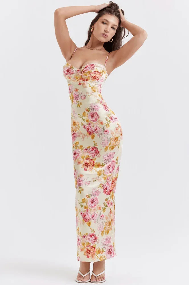 Vestido largo mujer con flores pastel y tirantes finos escote corazón