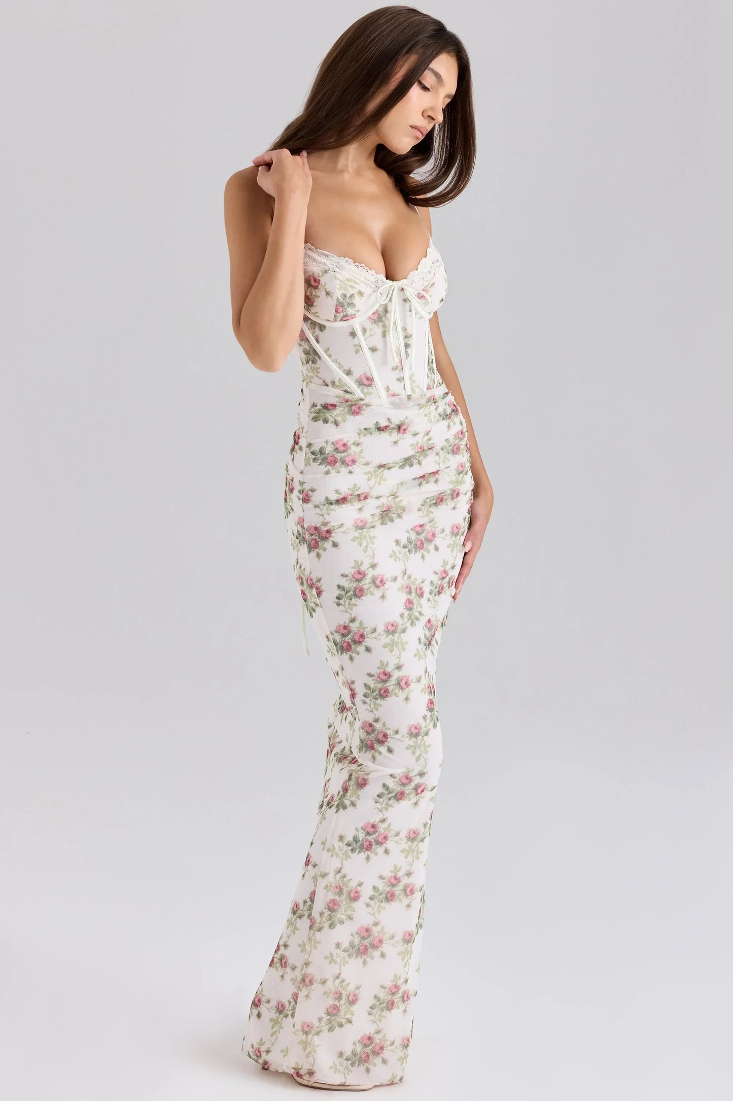 Vestido largo floreado para mujer con tirantes finos