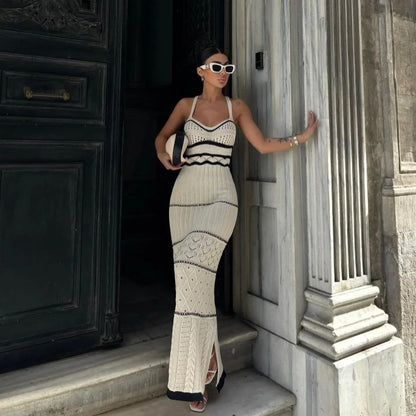 Vestido largo de mujer crudo de punto calado con tirantes anchos