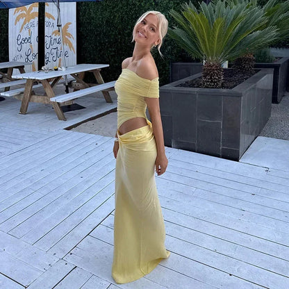 Vestido largo de mujer fluido con Hombros descubiertos y aberturas