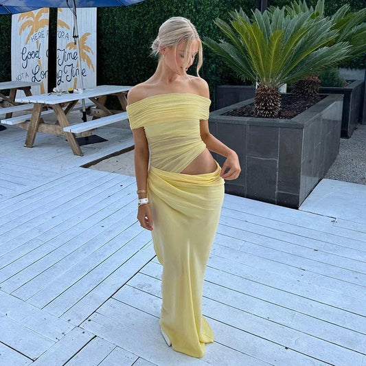 Vestido largo de mujer fluido con Hombros descubiertos y aberturas