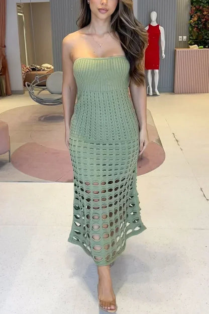 Vestido largo de mujer de punto calado con Hombros descubiertos