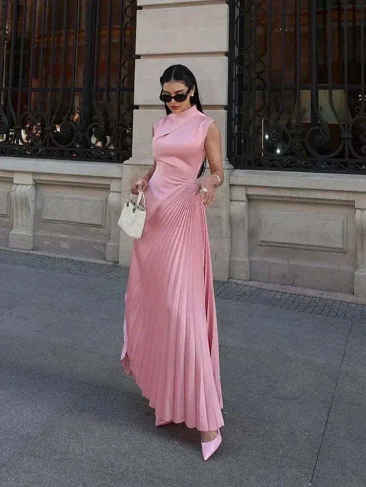 Vestido largo mujer rosa plisado con cuello asimétrico ceremonia