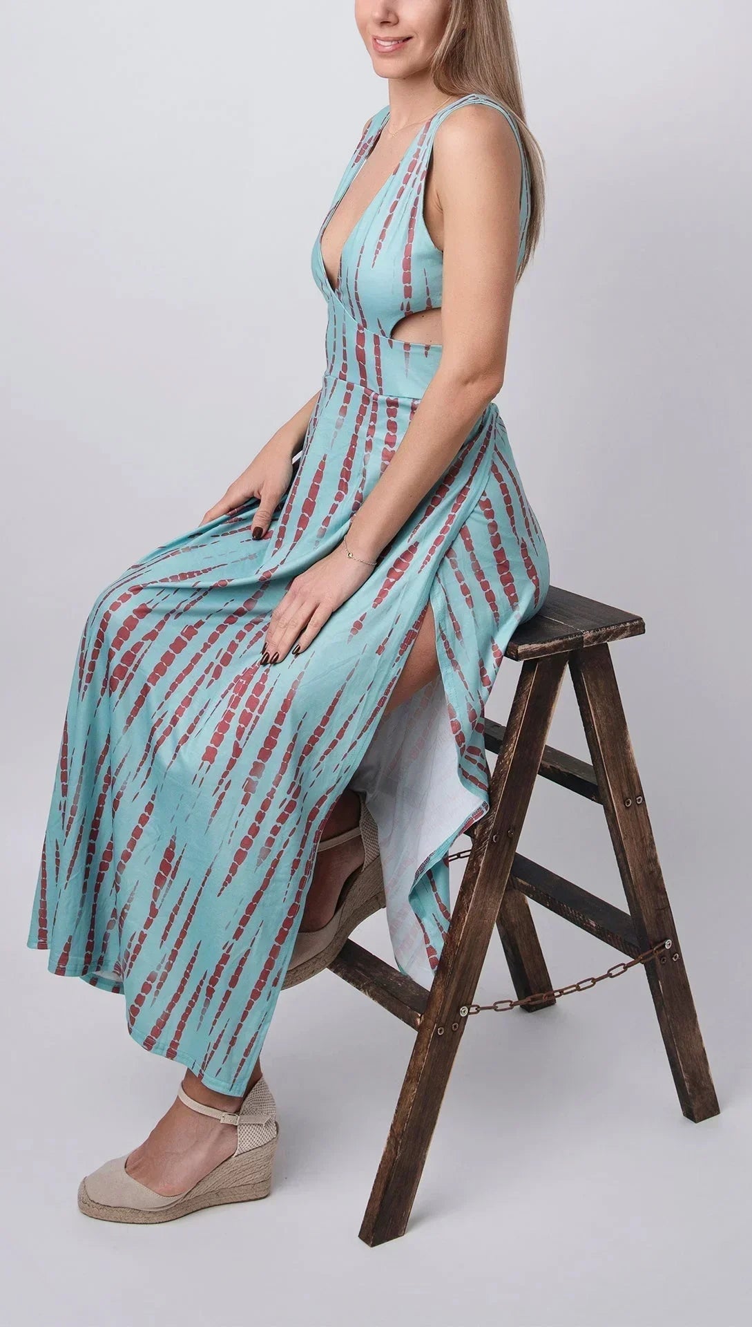Vestido largo mujer tie-dye con abertura y cuello en V