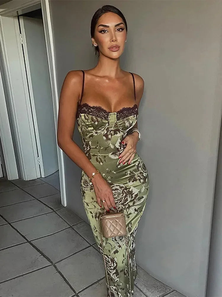 Vestido midi floral satinado corsé sin tirantes de noche verano