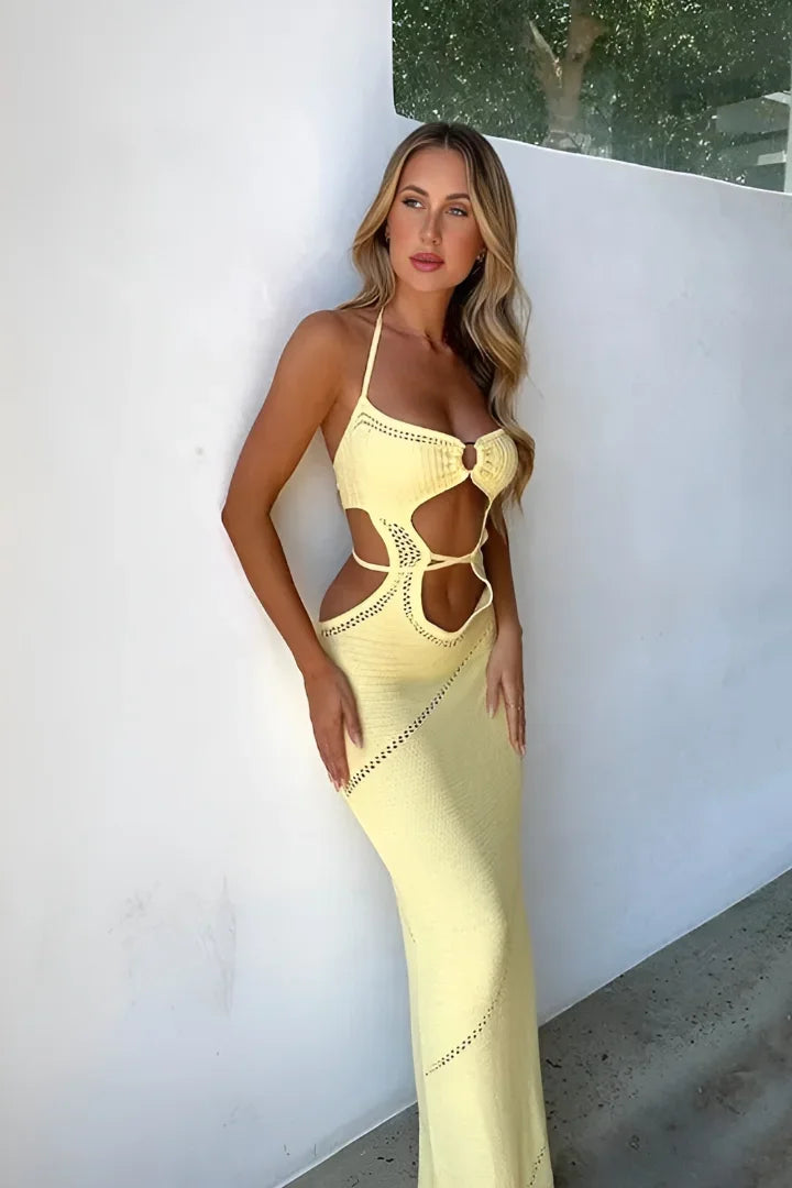 Vestido largo mujer amarillo de crochet con recortes y espalda descubierta