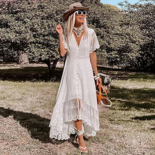 Vestido de verano blanco de encaje corte asimétrico alto-bajo con escote en V