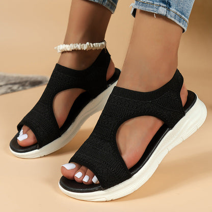 Cómodas sandalias planas y transpirables